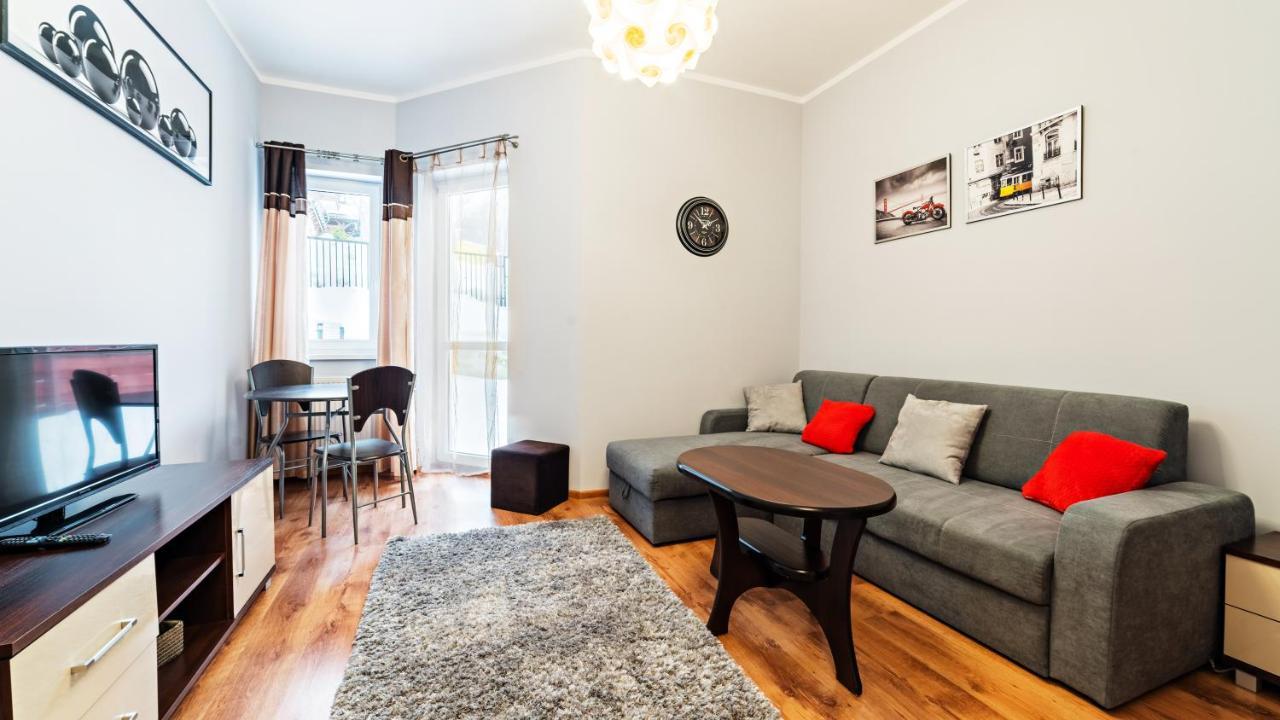Apartamenty Sun & Snow Na Wilczej คาร์ปัตซ์ ภายนอก รูปภาพ