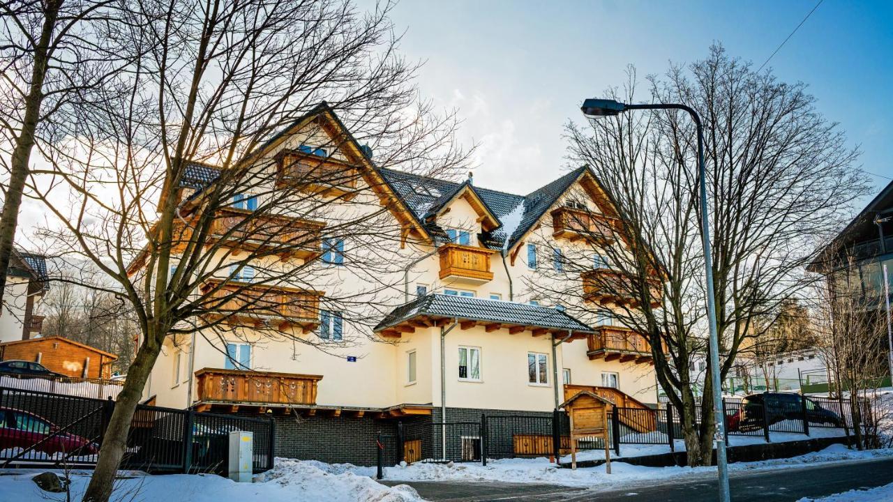 Apartamenty Sun & Snow Na Wilczej คาร์ปัตซ์ ภายนอก รูปภาพ
